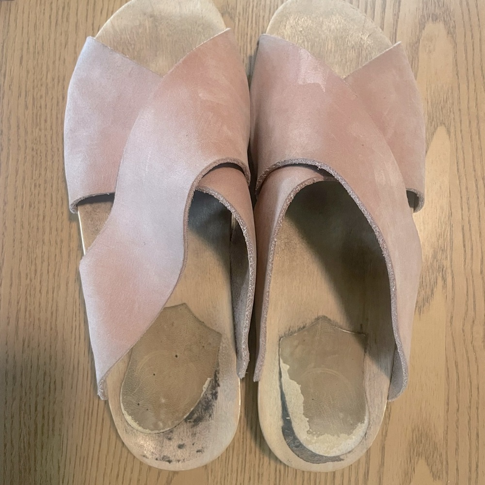 No. 6 Suede Frida Clog